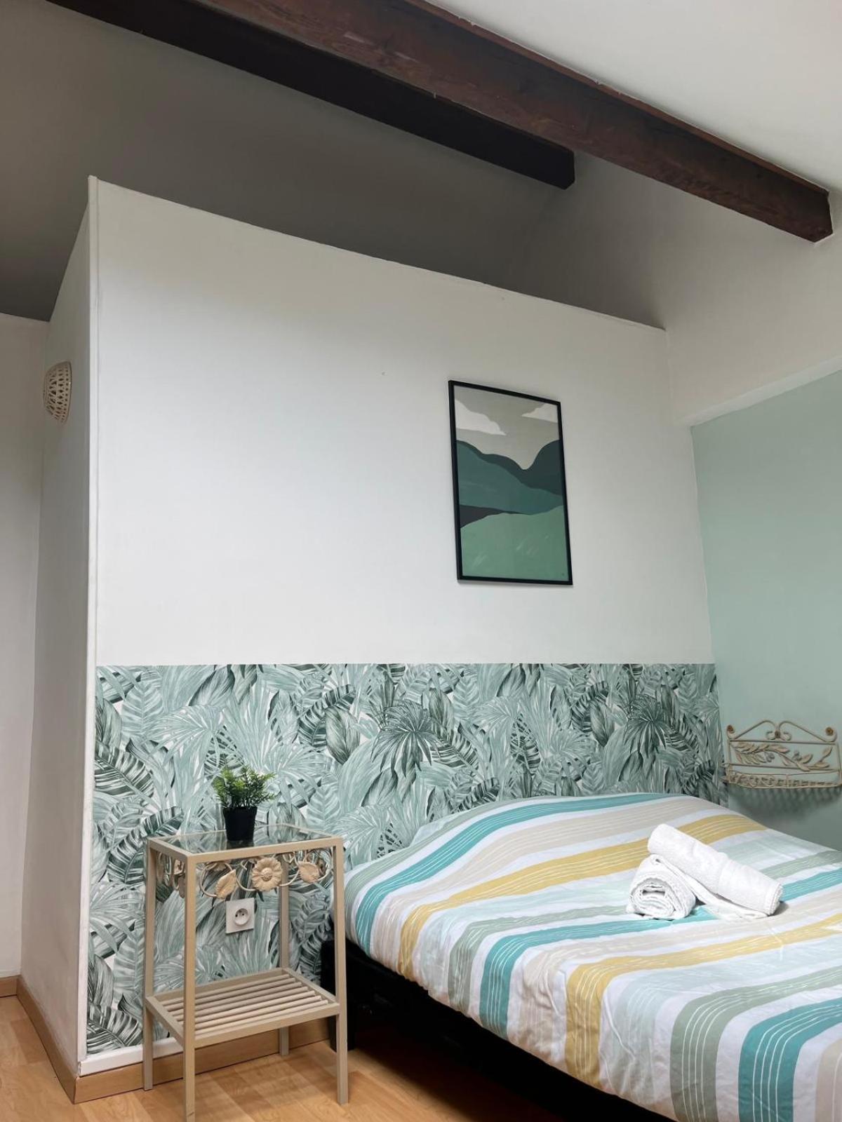 3 Pieces Calme, Terrasse Et Parking Prive Courcouronnes Exterior foto